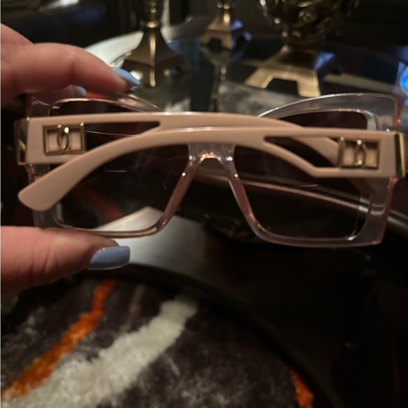 Square Sunglasses - Picture 2 of 2